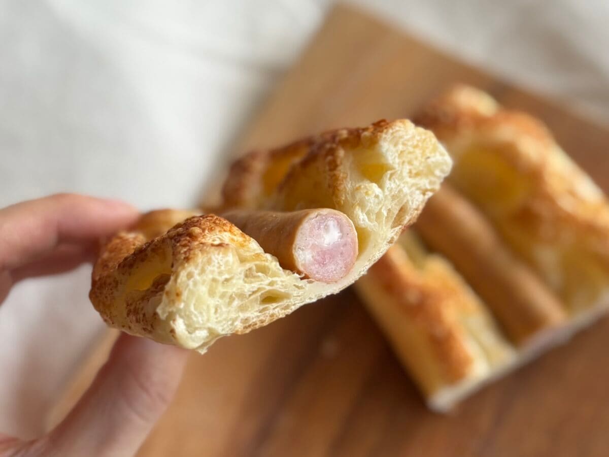 「シャウエッセン® おいちぃず」使用【ファミマ】新作パンが美味!