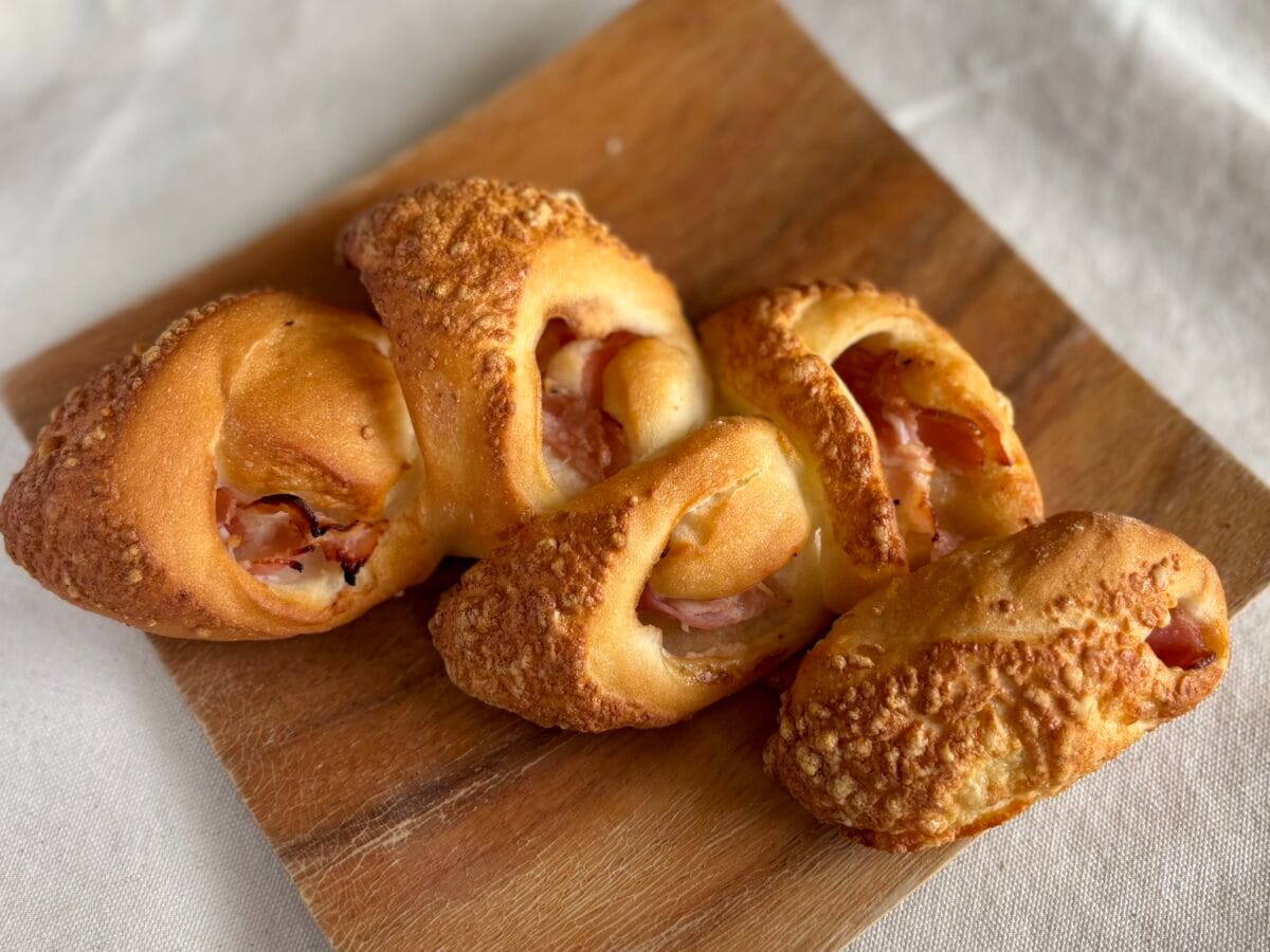 「いい意味で普通」【ファミマ】シェアOKの新作パンは外れなしの美味しさ