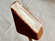 「バリうま」「もちもちで最高♡」【ファミマ】限定の和風アイスに絶賛の声