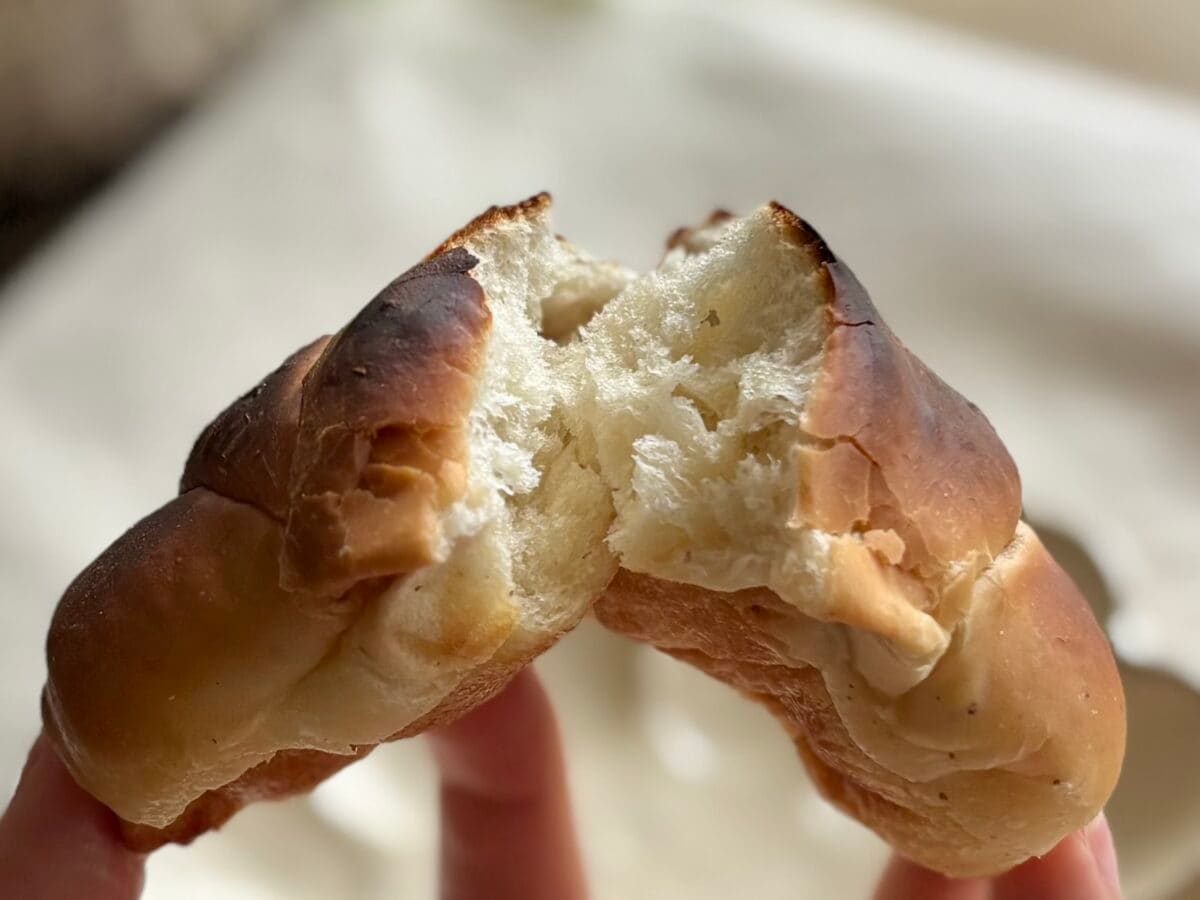 「塩パン」好き集合~♡【セブン】トースターで90秒!冷凍パンが好評