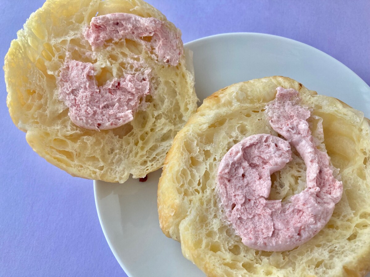 「罪!」「めっちゃうまぁぁぁ!」あの焼き菓子がコンビニで!【ローソン】