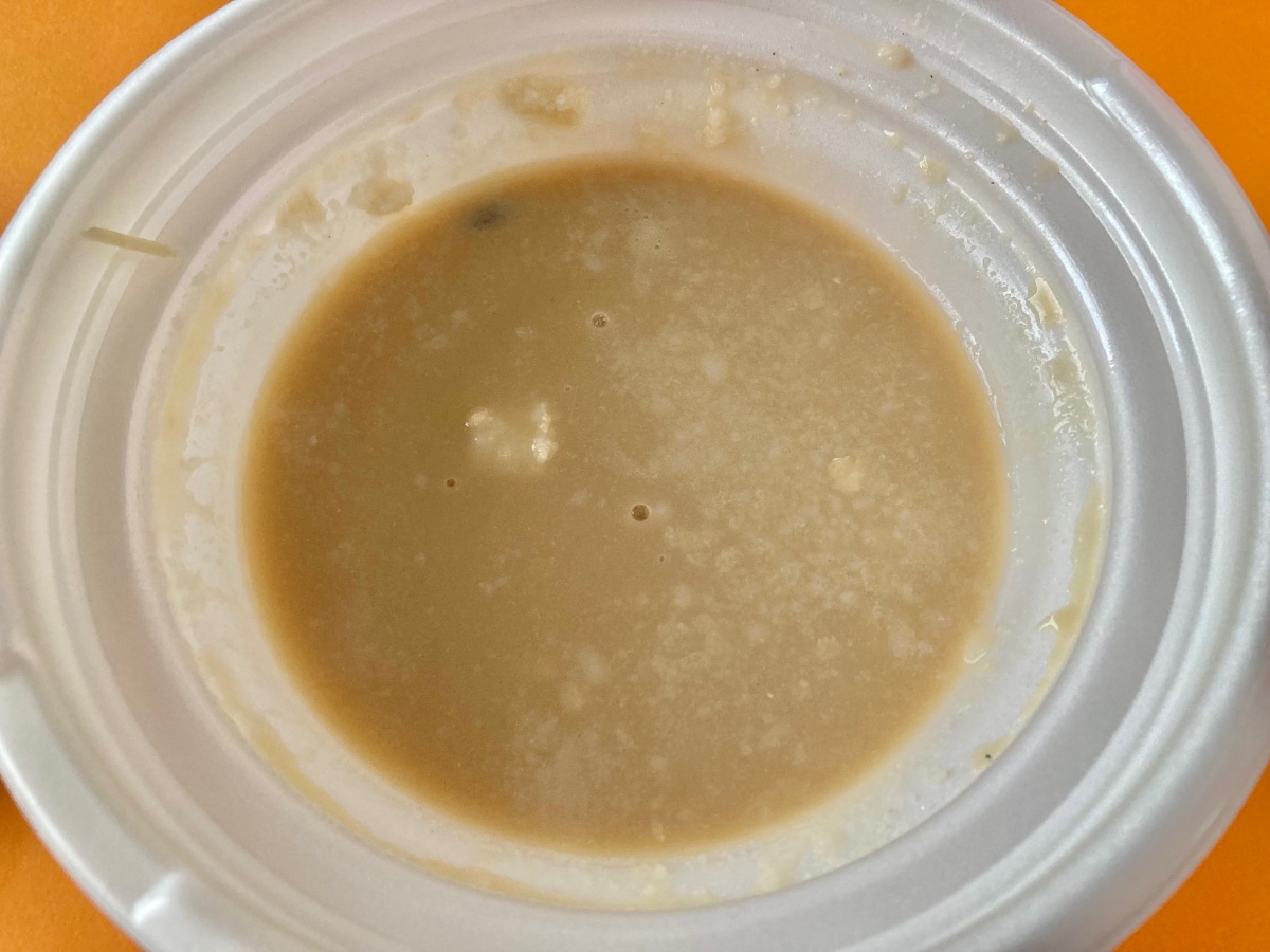 これがレンチンのクオリティだと!?ボリューム感も大満足なレンジラーメン【セブン】