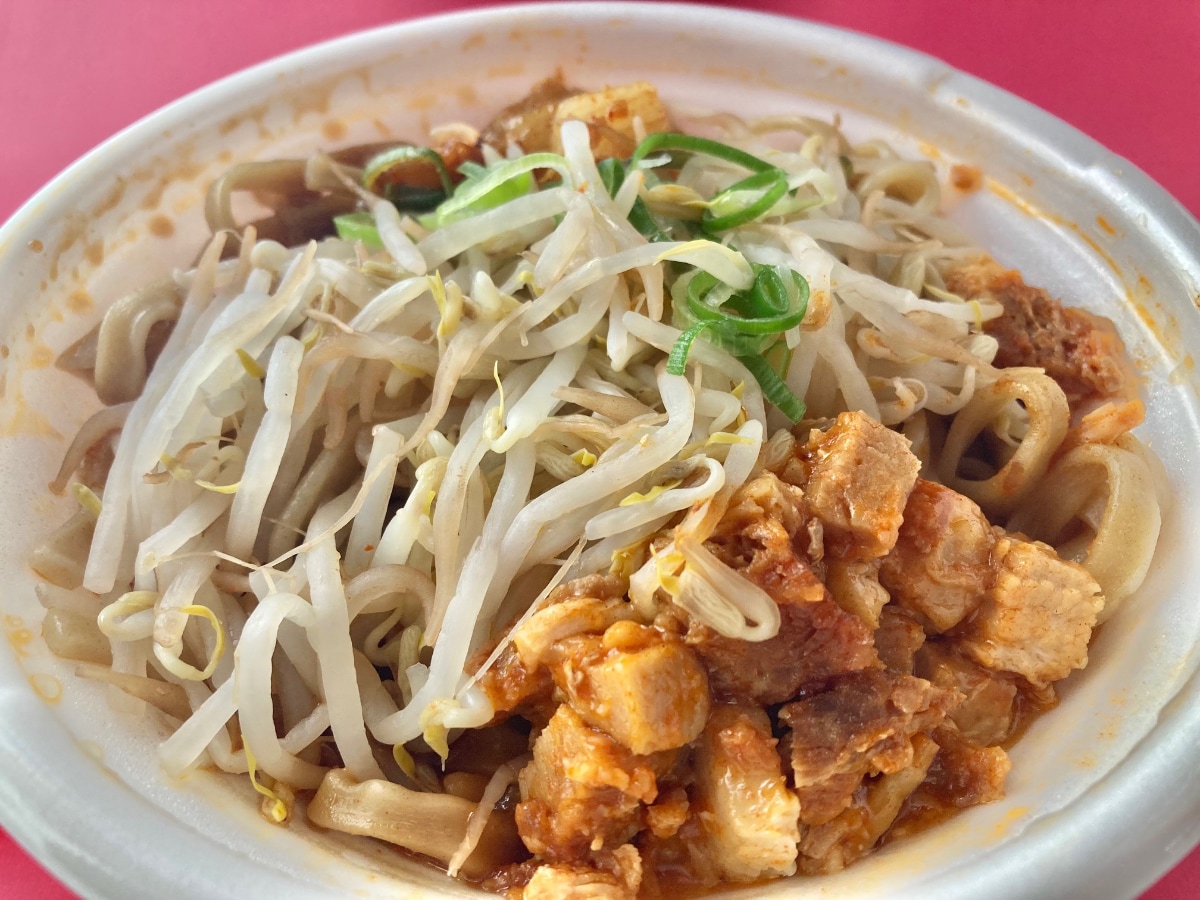 「ストレス発散」「美味しい」【セブン】とみ田監修の激ウマラーメンが復活！！