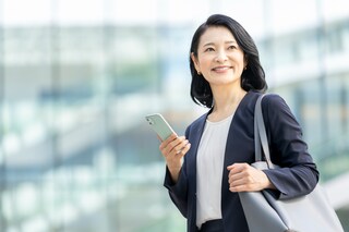 50代女性の転職は厳しい？長く続けられる仕事や転職成功のコツも紹介