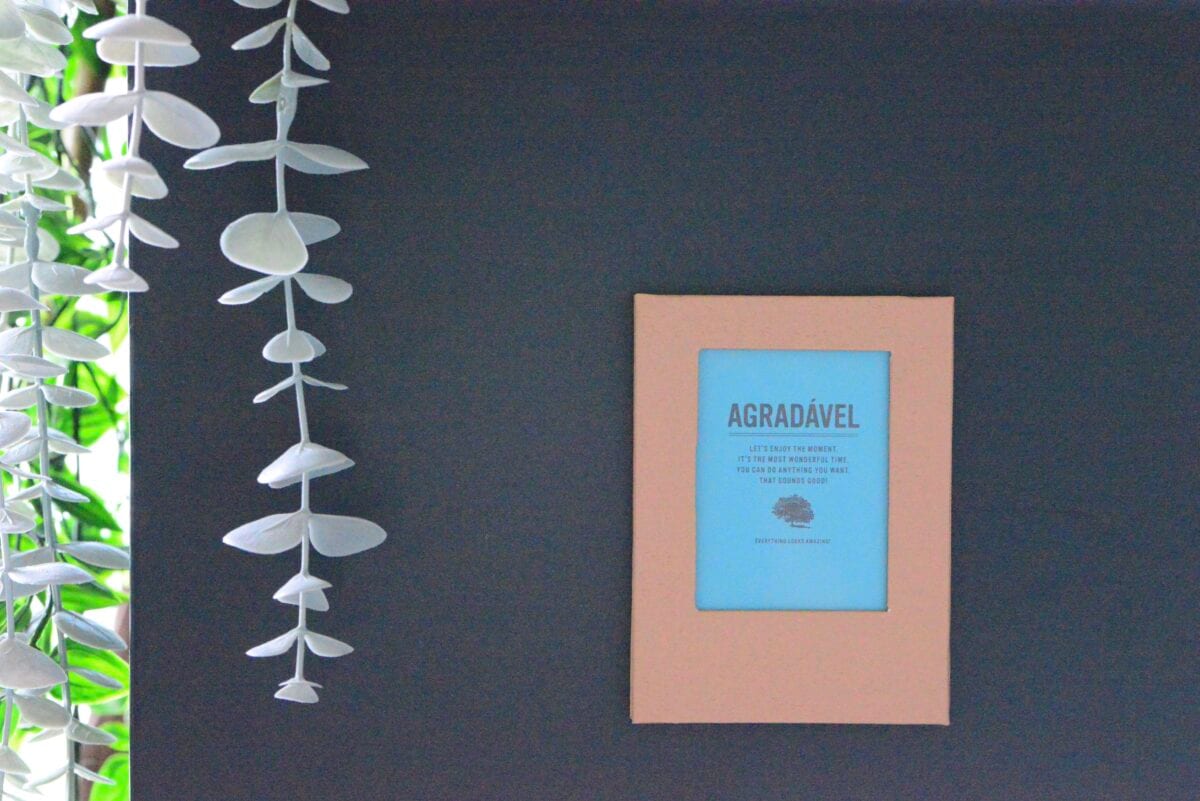 【ダイソー】フォトフレーム6選!おしゃれな写真立てを厳選