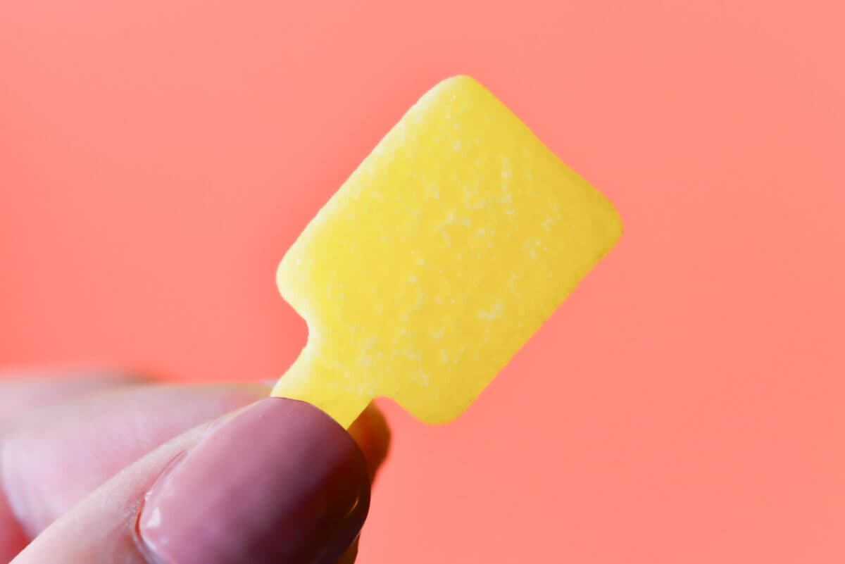 「箱買いした」「一瞬でなくなる」【不二家×赤城乳業】人気グミが再販!