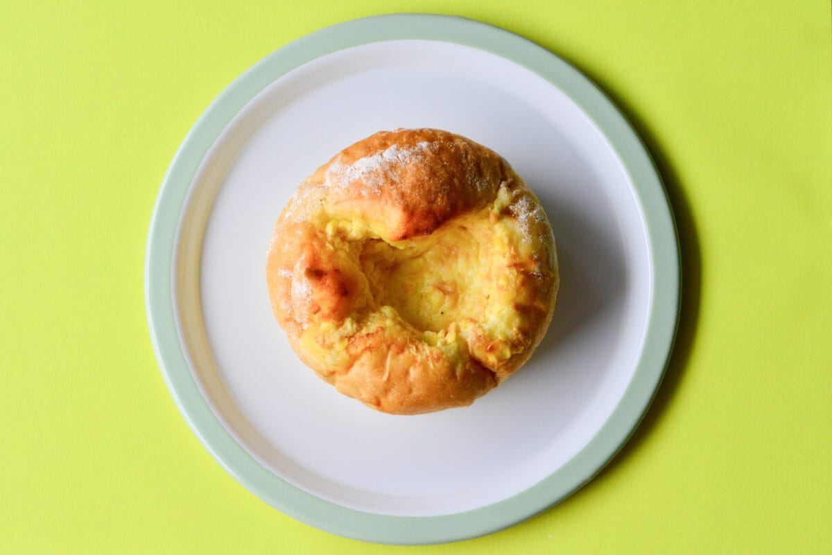 「やけに重い」【ローソン】「うれしすぎ」なコラボパンに大満足