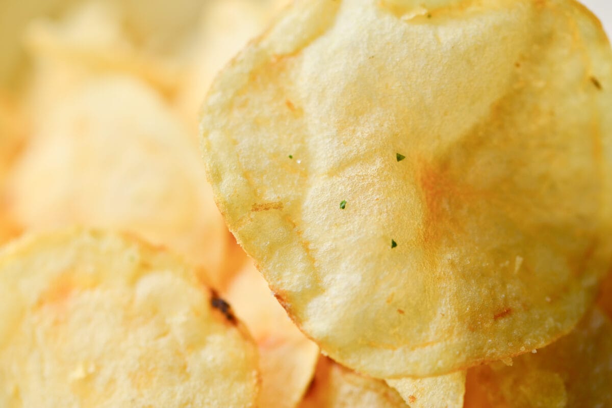 「3軒はしごしてようやく発見」【カルビー】絶対買わなきゃ!限定ポテチ