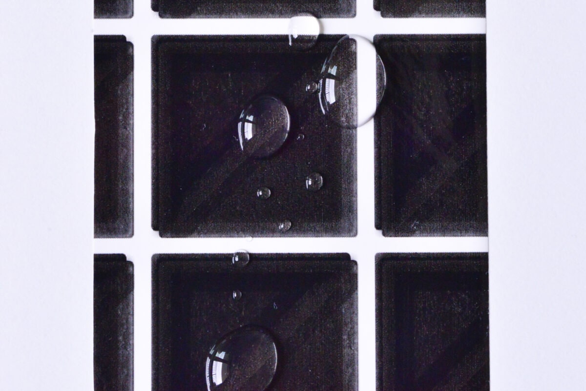 【ダイソー】リメイクシート6選!人気の新作紹介やはがせるかの検証も