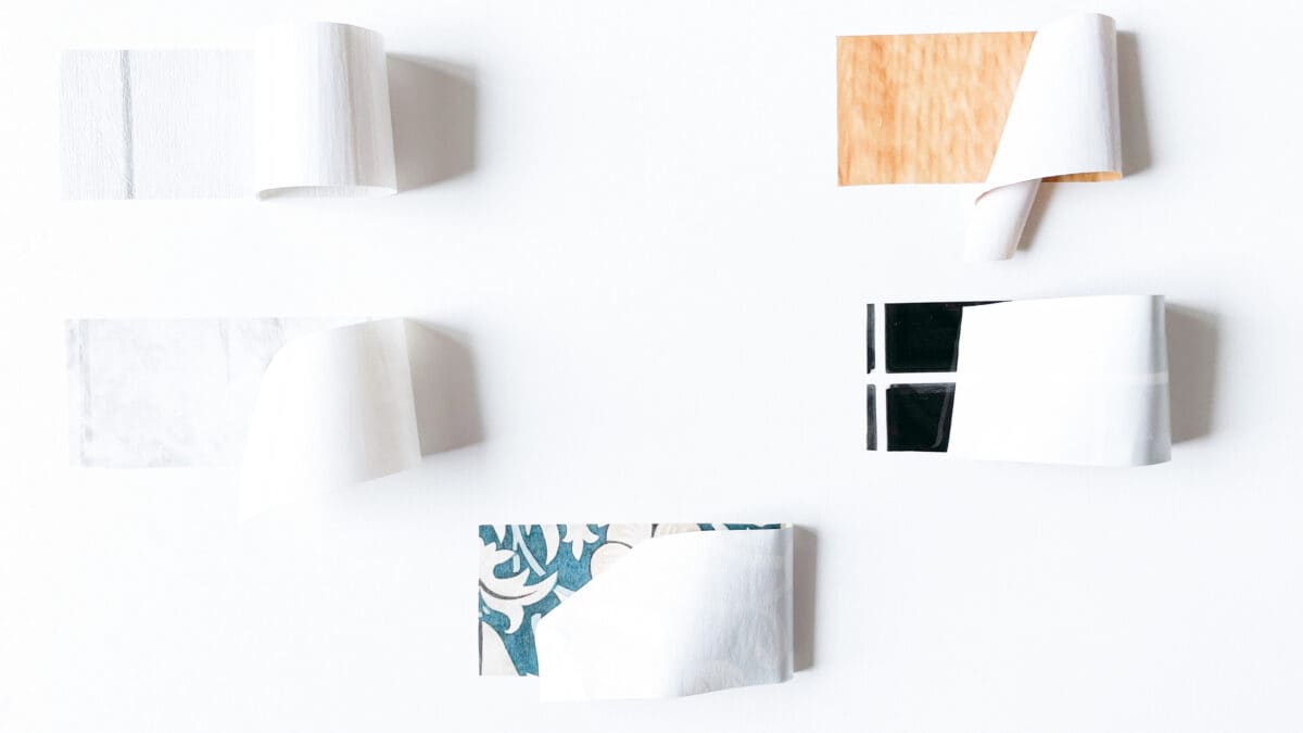 【ダイソー】リメイクシート6選!人気の新作紹介やはがせるかの検証も