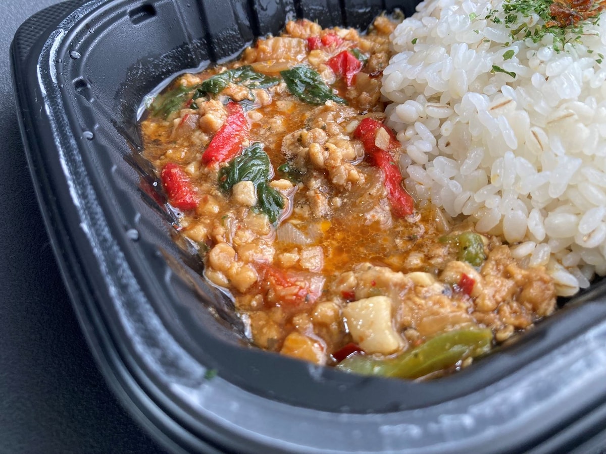 バジルとナンプラーが香るガパオライス