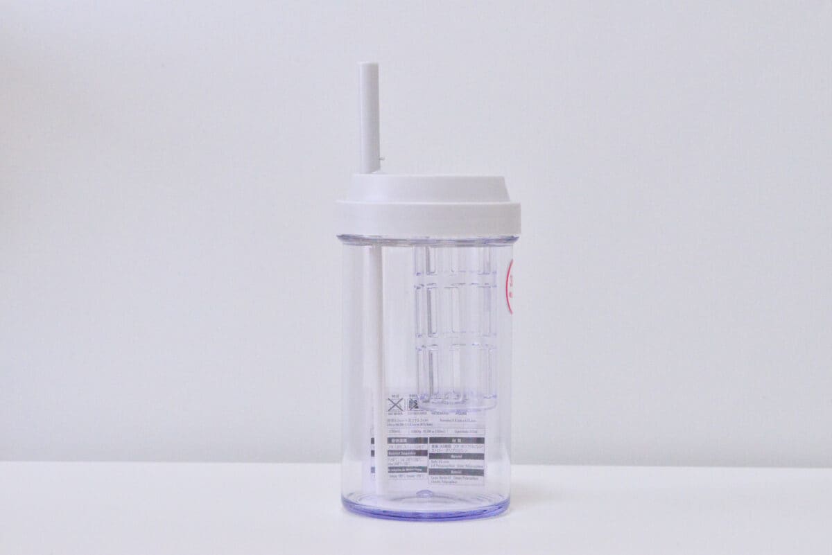 【ダイソー】水筒・ウォーターボトルおすすめ5選|肩掛けアイテムも紹介