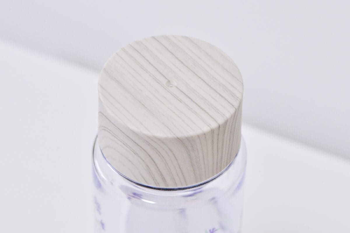 【ダイソー】水筒・ウォーターボトルおすすめ5選|肩掛けアイテムも紹介