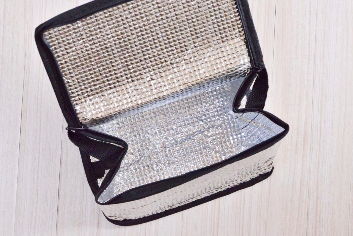 ダイソー保冷バッグ6選|小さめから大きいサイズまで紹介!保冷力も検証