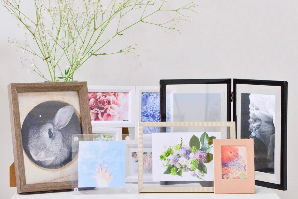 【ダイソー】フォトフレームおすすめ6選!おしゃれな写真立てを厳選