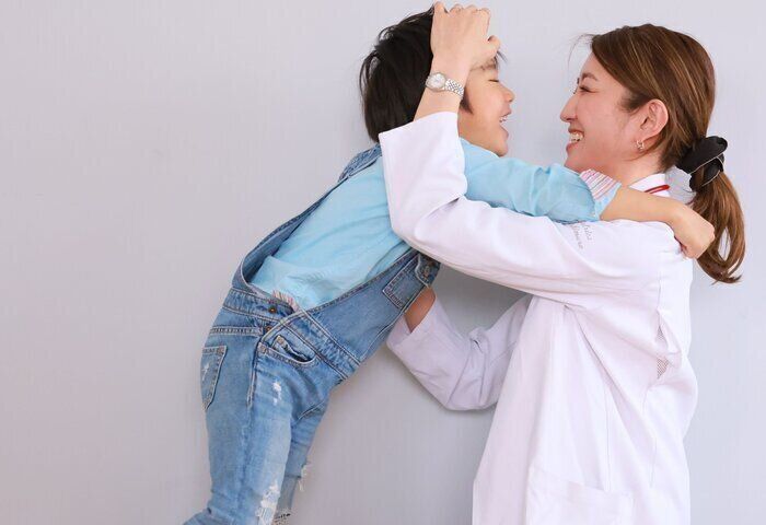 3児のママ小児科医が実践。五感をはぐくみ、子どもの力が伸びる環境づくり【ママ友ドクター・西村佑美】