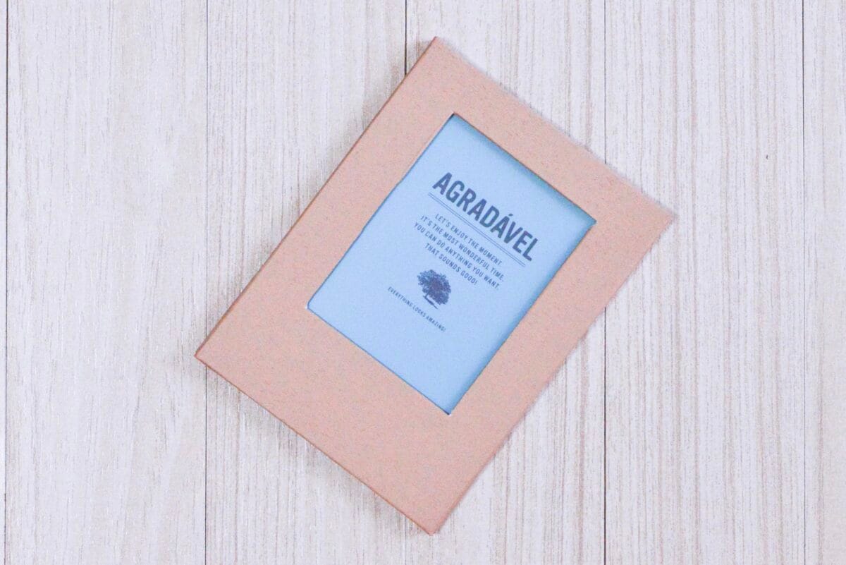 【ダイソー】フォトフレーム6選!おしゃれな写真立てを厳選