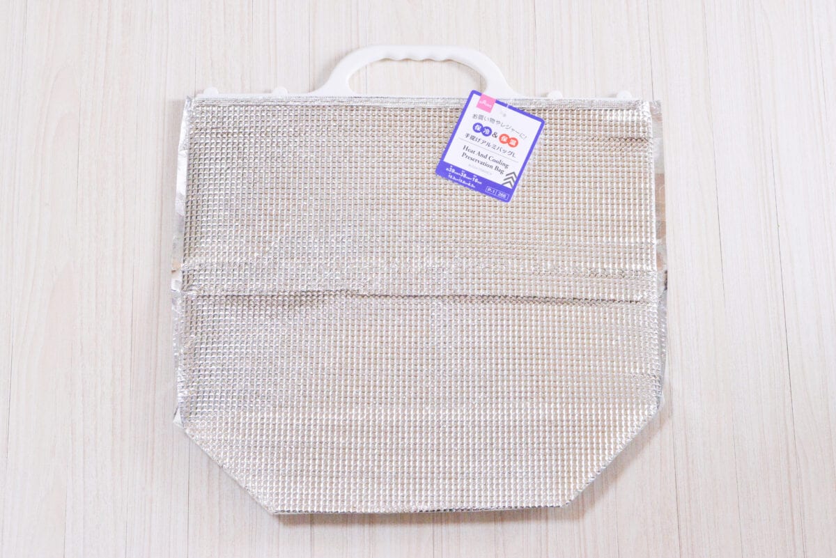 ダイソー保冷バッグ6選|小さめから大きいサイズまで紹介!保冷力も検証