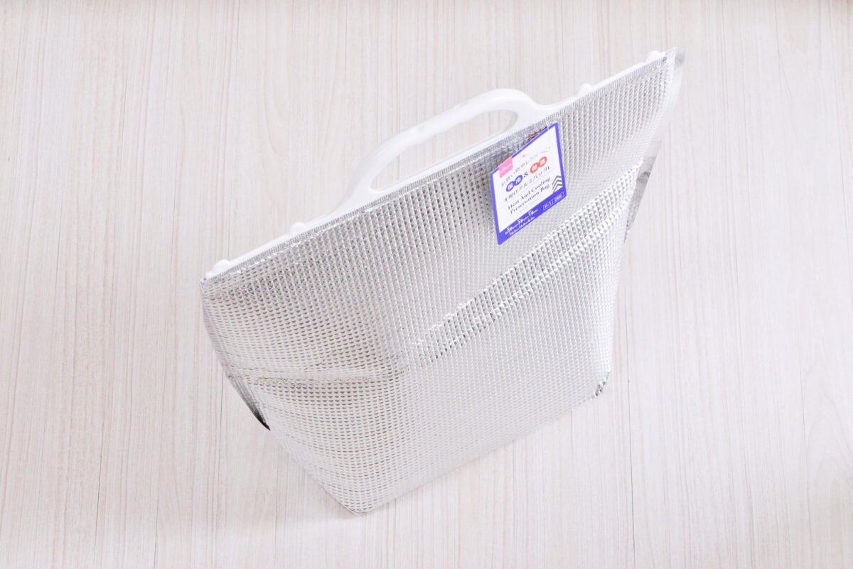 ダイソー保冷バッグ6選|小さめから大きいサイズまで紹介!保冷力も検証