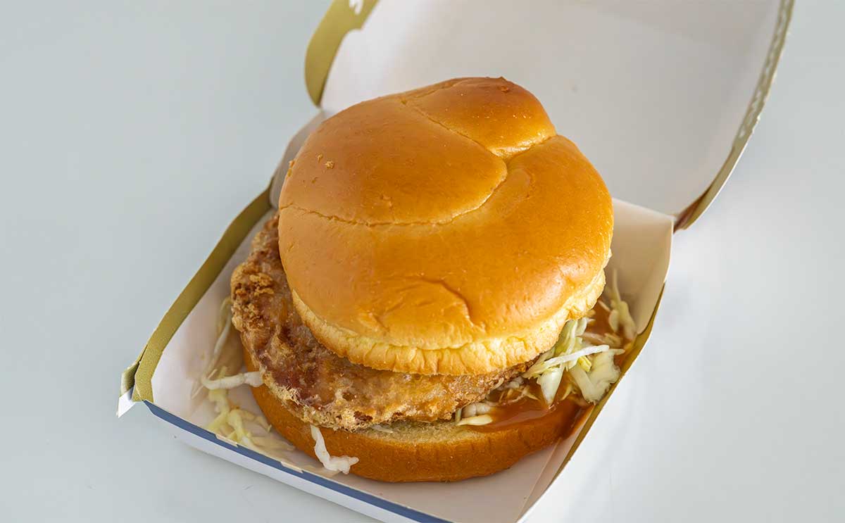 「相性抜群」「紙で包んでほしかった」【マクドナルド】新作チキンタツタは激ウマだけど食べづらい
