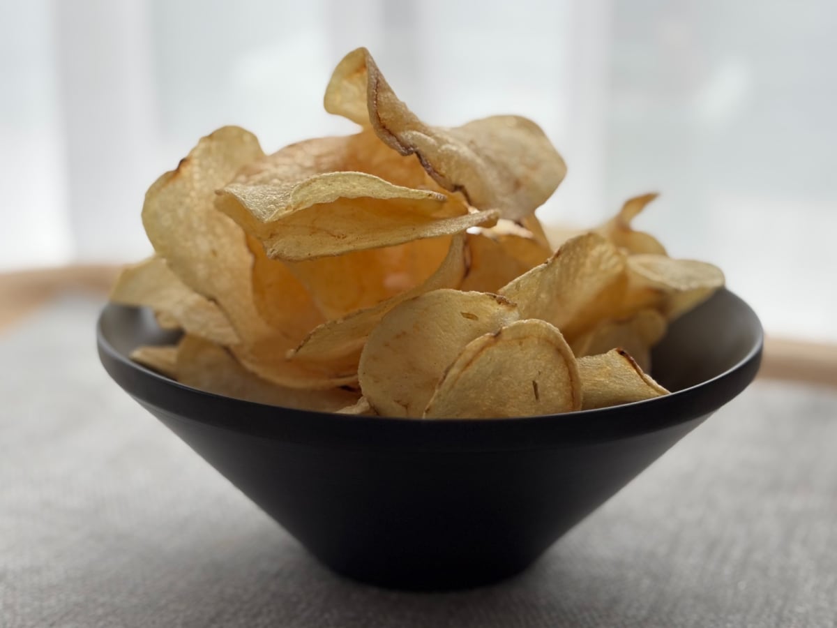 背徳感あるぞ!!!【ローソン限定】話題のワイワイ食べたいポテチを実食