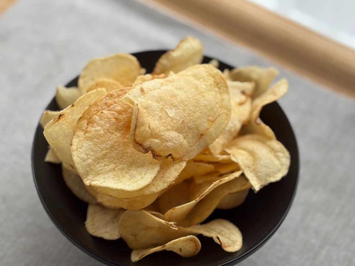 背徳感あるぞ!!!【ローソン限定】話題のワイワイ食べたいポテチを実食