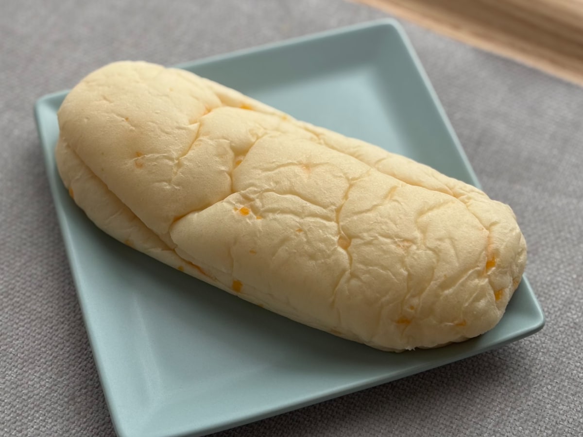 食べると「楽園」!?【ファミマ】「白生パン」の気になる新作を実食!