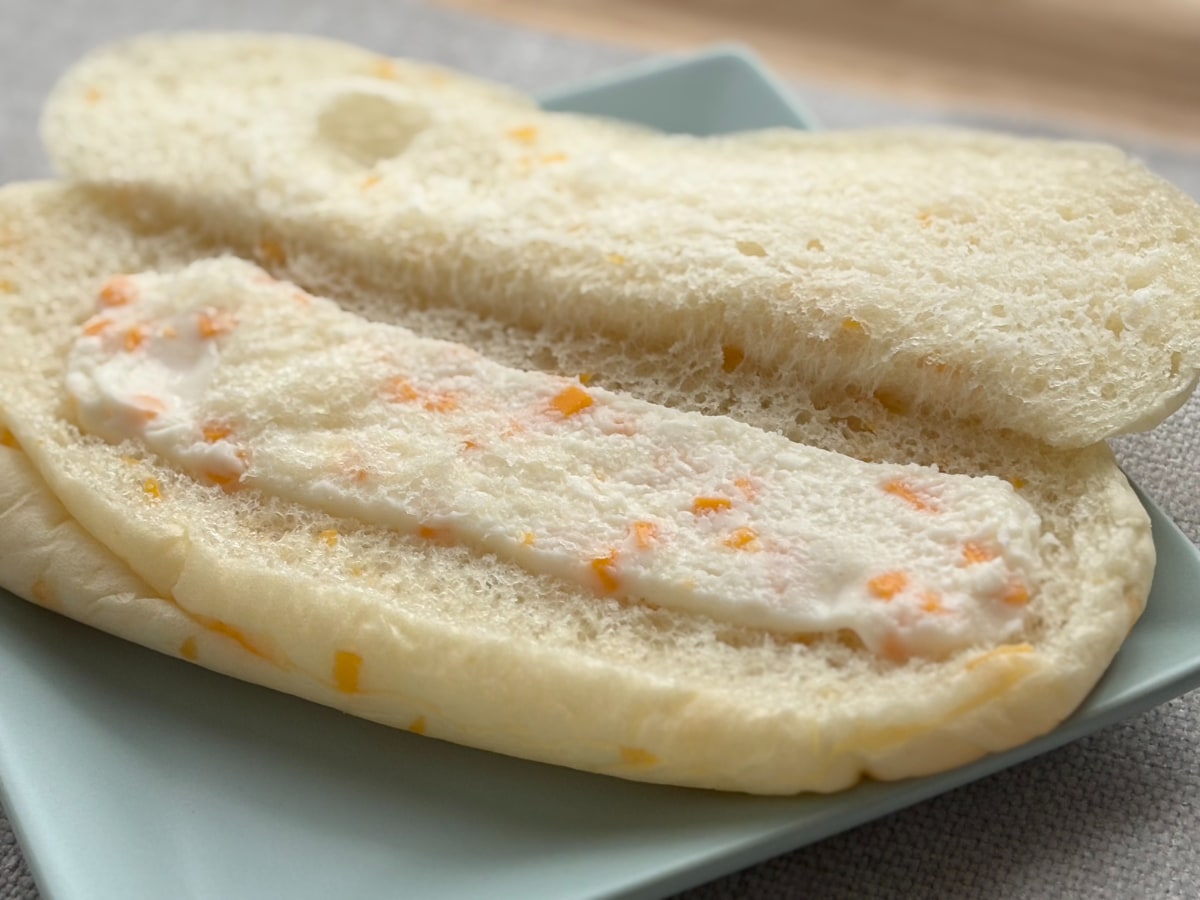 食べると「楽園」!?【ファミマ】「白生パン」の気になる新作を実食!