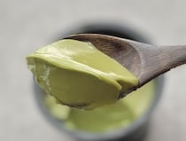 「濃厚」「死ぬほど美味い」の声も！【ファミマ限定】の和風プリンを実食