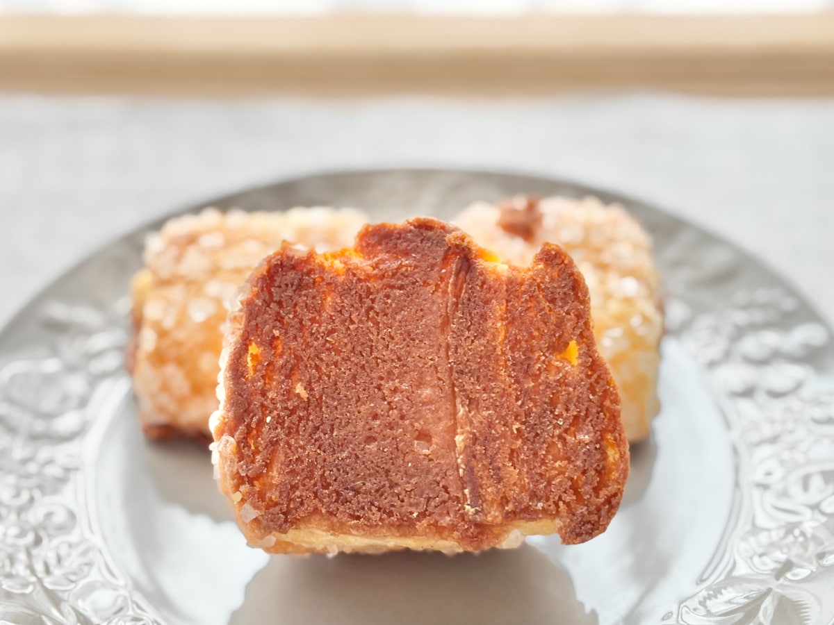 ザクふわ食感と甘さに夢中♡【ファミマ】のウマすぎパンが3個入りに！？