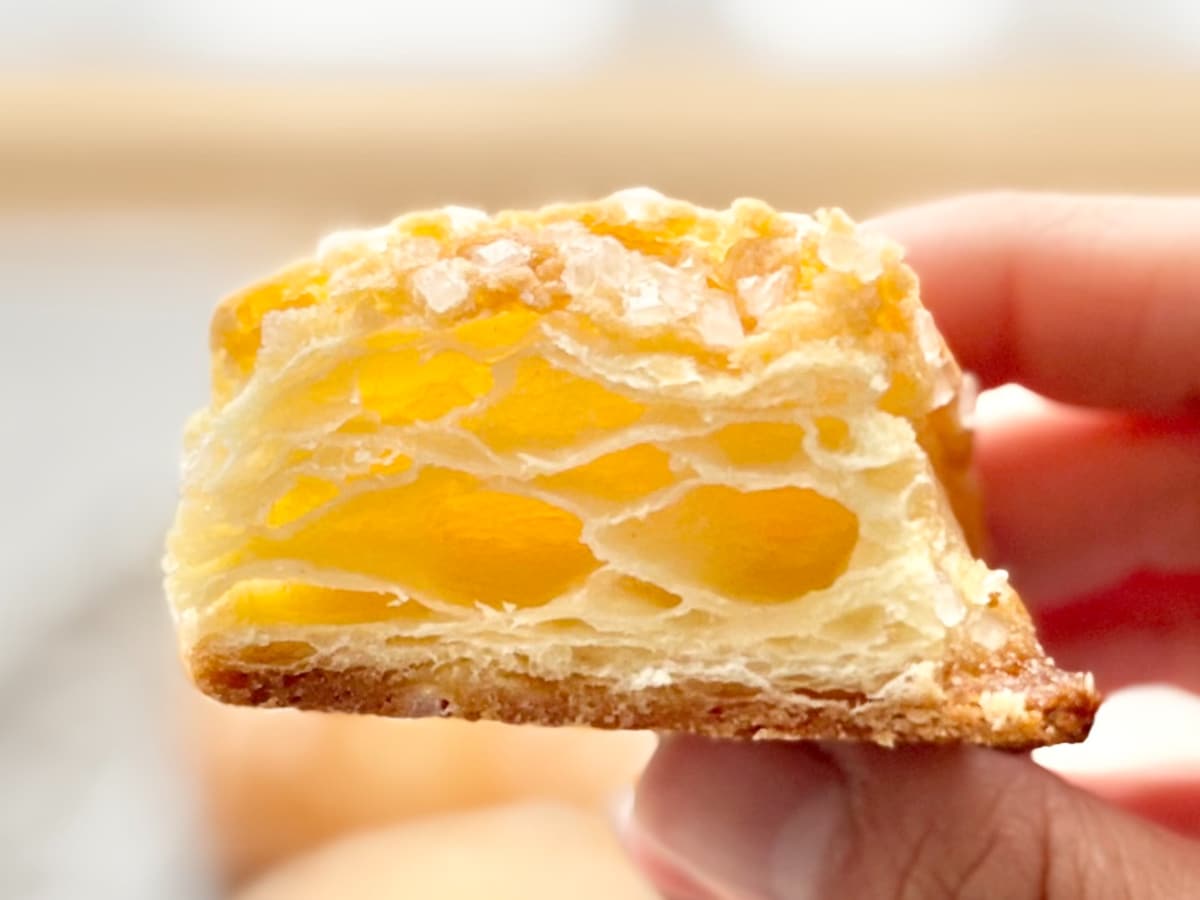 ザクふわ食感と甘さに夢中♡【ファミマ】のウマすぎパンが3個入りに!?