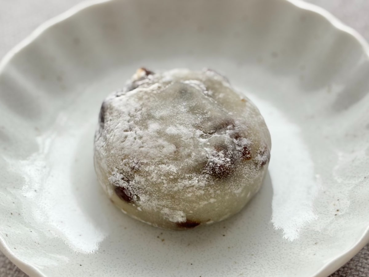 「抹茶が濃い！」「しあわせ」【ファミマ】老舗監修の和菓子を食べてみた