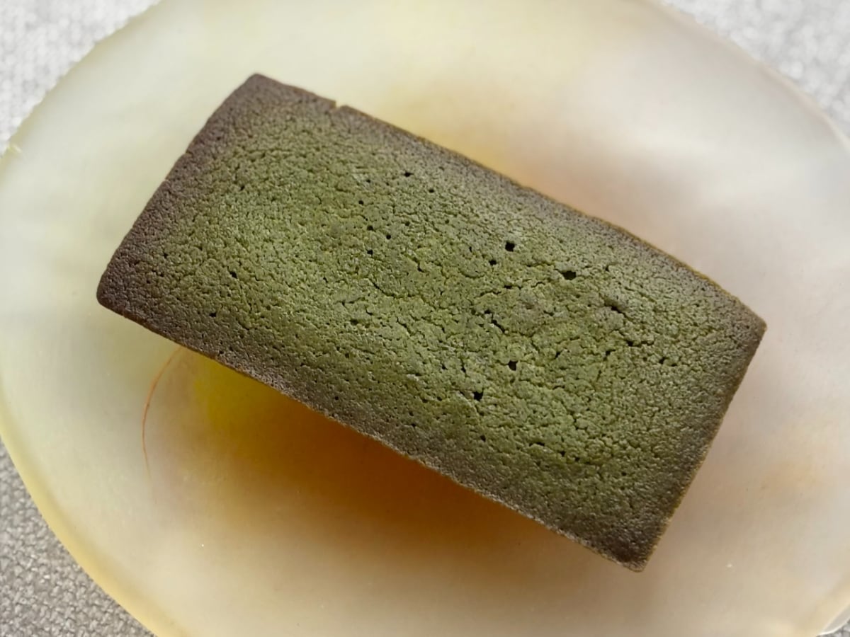 「超絶抹茶」「食感も良すぎ」【ファミマ】大好評の限定スイーツって?