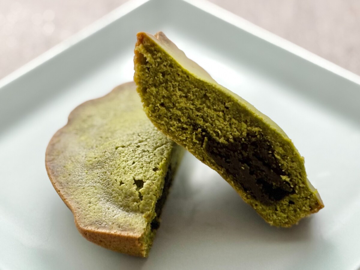 クオリティ高すぎて「うっめぇ……」【ファミマ】濃厚抹茶スイーツを実食