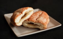 「恐るべし」「最高に美味い」【ローソン】の“神コラボ”パンがおすすめすぎた！