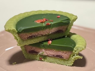 「抹茶好きは食べるべき」【ファミマ】ひとクセある和スイーツが絶妙でハマる