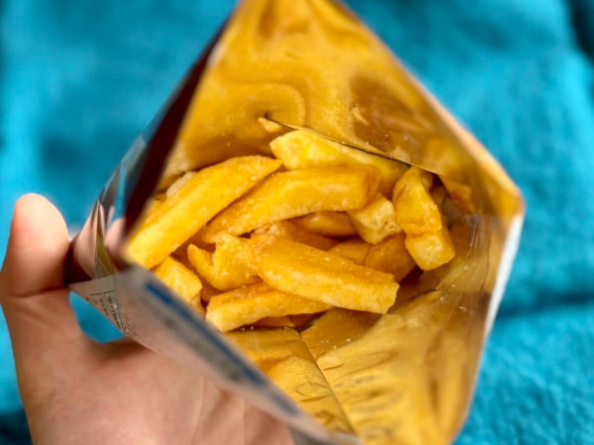 「買い占めてきた」【セブン】謎のポテトスナックに定番化を求める声多数