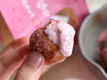 「ほんっっとに美味しい!!」【丸亀製麺】話題の新作はピンクまみれ！？