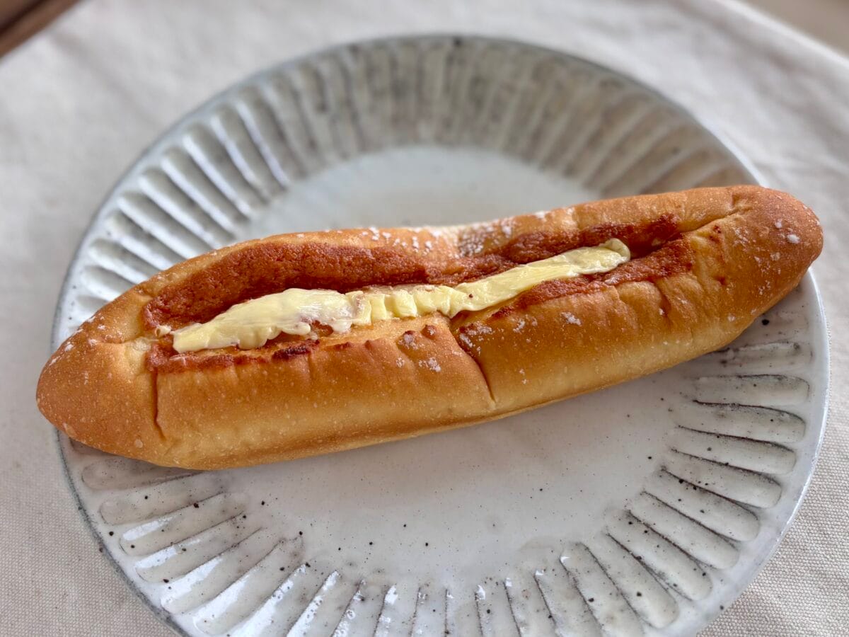 「やっぱりバターって正義」【ローソン】新作パンは「最高に頭悪い味」！？