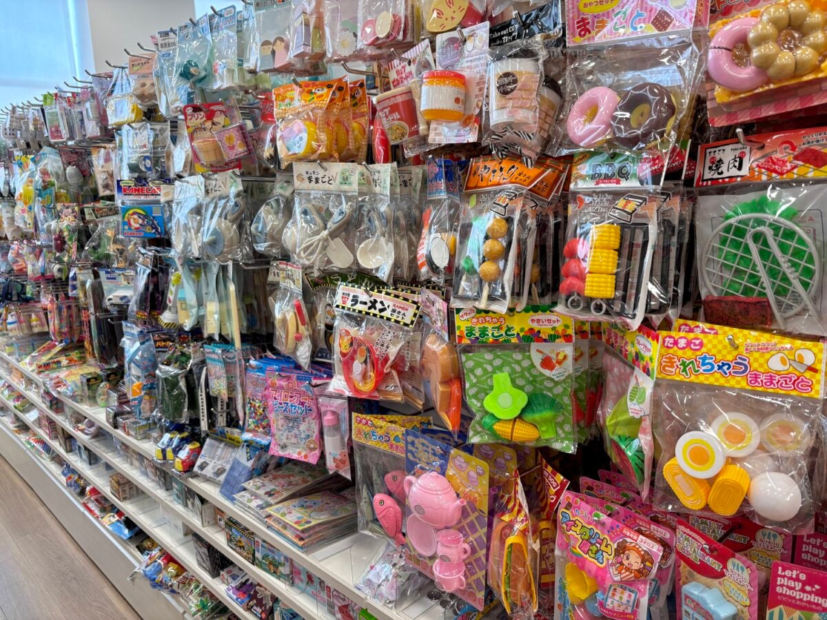 これも100均!?【セリア】おもちゃおすすめ人気8選!お風呂遊びや知育玩具も