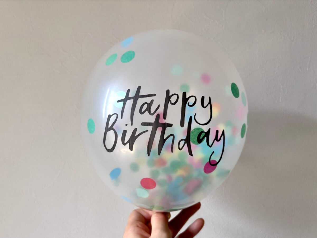 【セリア】の風船がおしゃれすぎ♡単色や数字は誕生日飾りにもおすすめ！