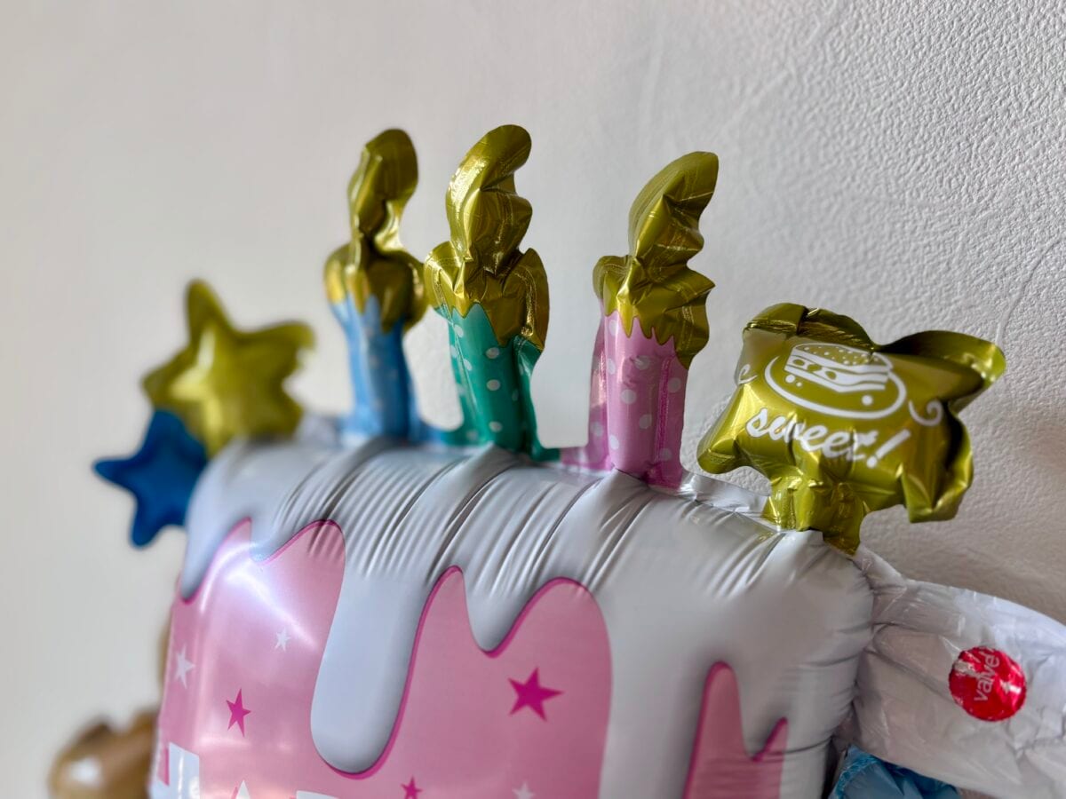 【セリア】の風船がおしゃれすぎ♡単色や数字は誕生日飾りにもおすすめ!