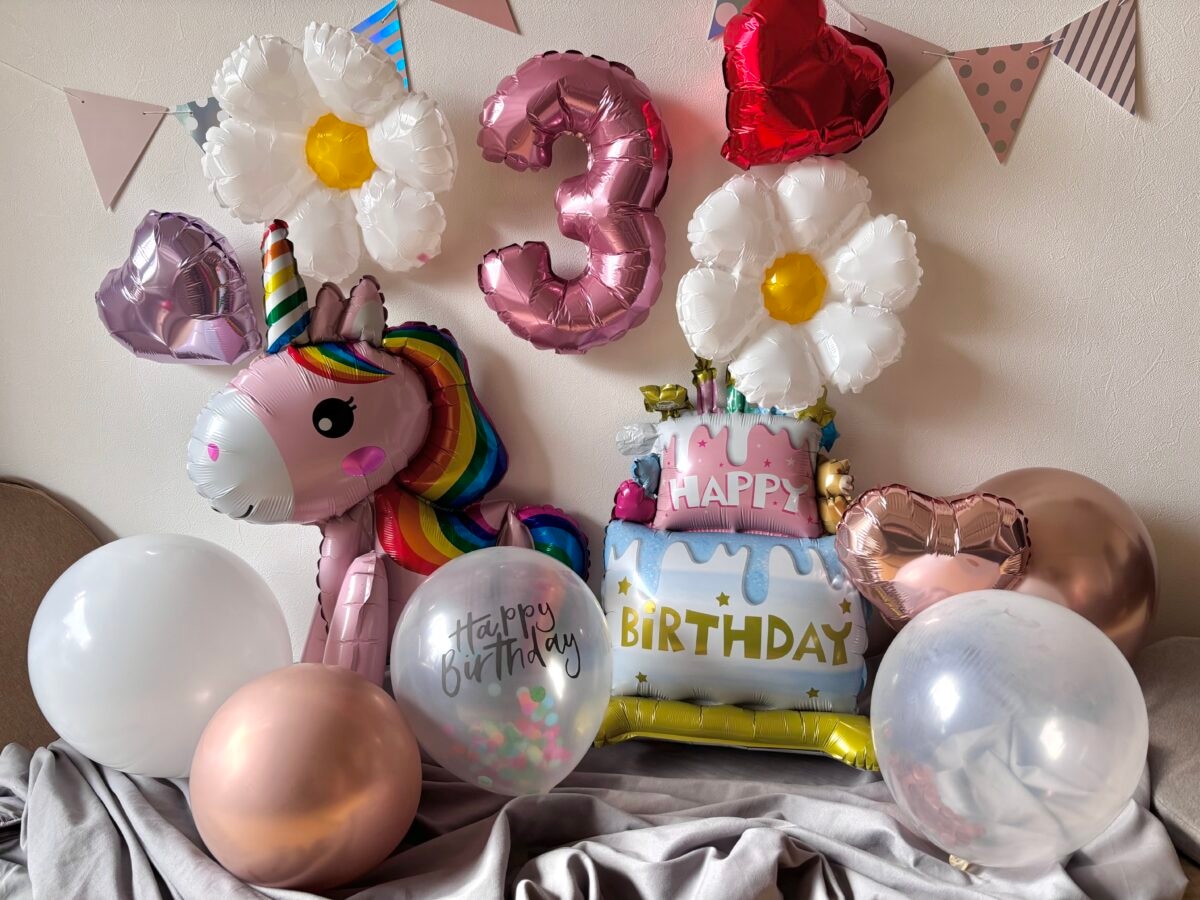 【セリア】の風船がおしゃれすぎ♡単色や数字は誕生日飾りにもおすすめ!