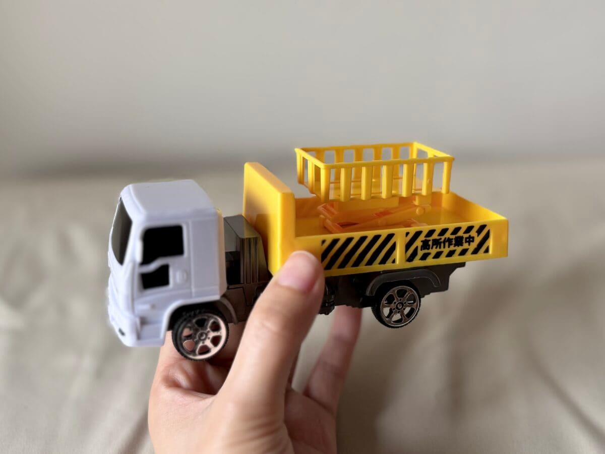 これも100均!?【セリア】おもちゃおすすめ人気8選!お風呂遊びや知育玩具も