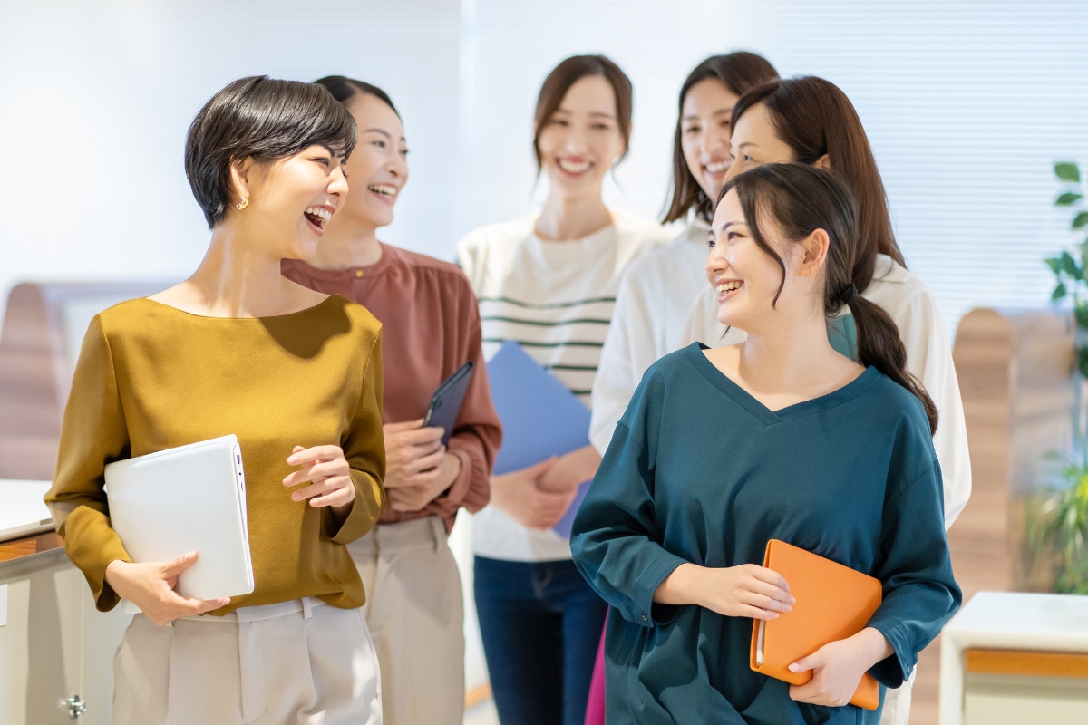 女性におすすめの転職サイト12選｜年代別やタイプ別に最適なサービスを比較