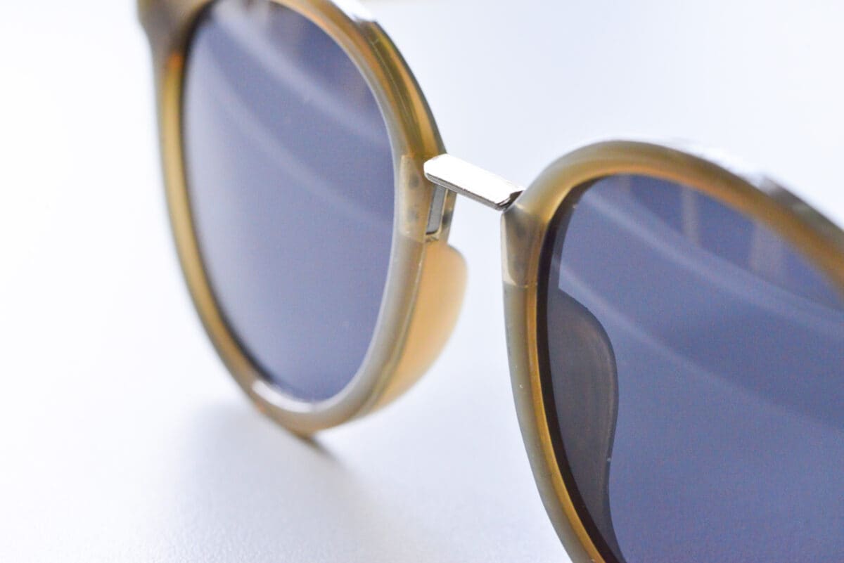 「ちょっと外出」に最適なダイソーのサングラス