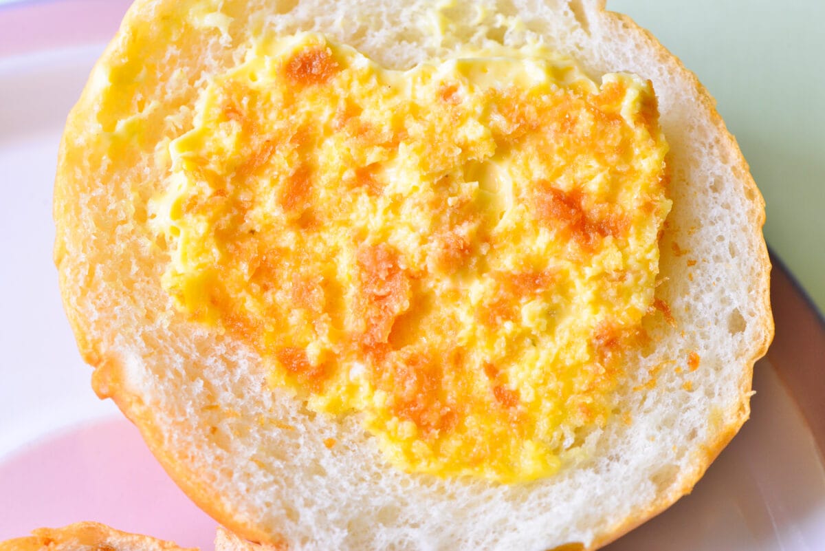 「めっちゃ美味しい」【セブン】マックに引けをとらないバーガーに感動