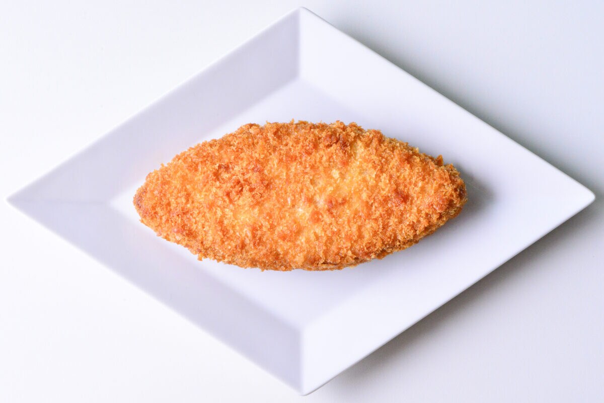 「食いながら笑ってる」【ローソン】新作ホットスナックがデカすぎ