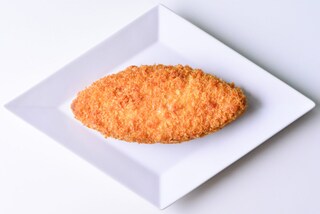 「食いながら笑ってる」【ローソン】新作ホットスナックがデカすぎ