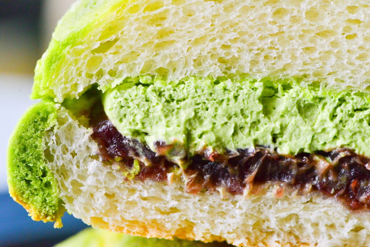 「大人買いしちゃいました」【ローソン】森半コラボのスイーツパンが美味